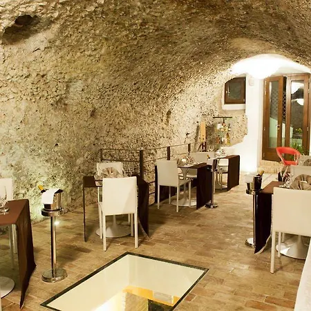 Bed & Breakfast Antico Borgo