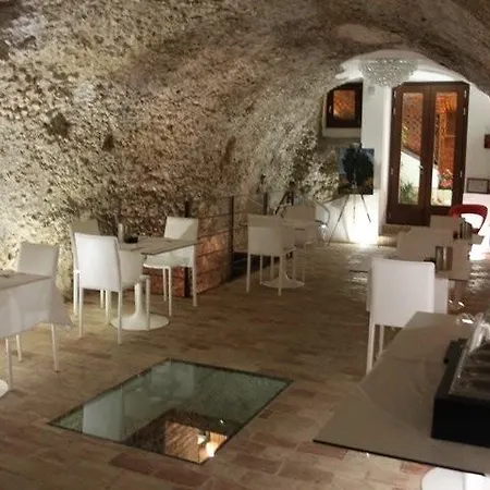 Antico Borgo Bed & Breakfast