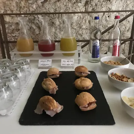 Antico Borgo فندق مبيت وإفطار 4*
