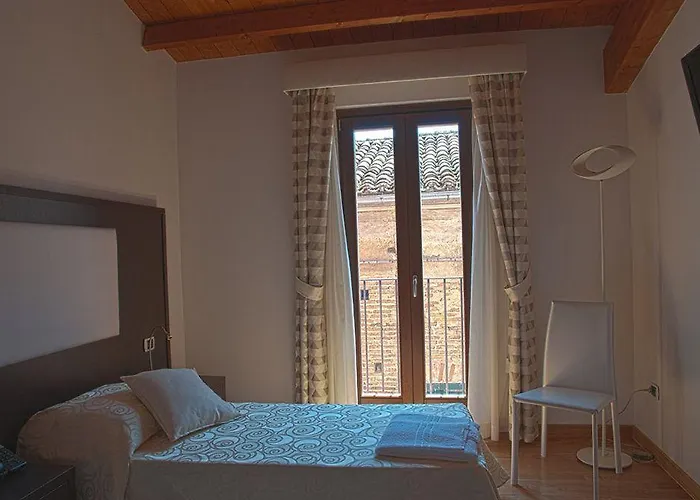 Bed & Breakfast Antico Borgo 4*