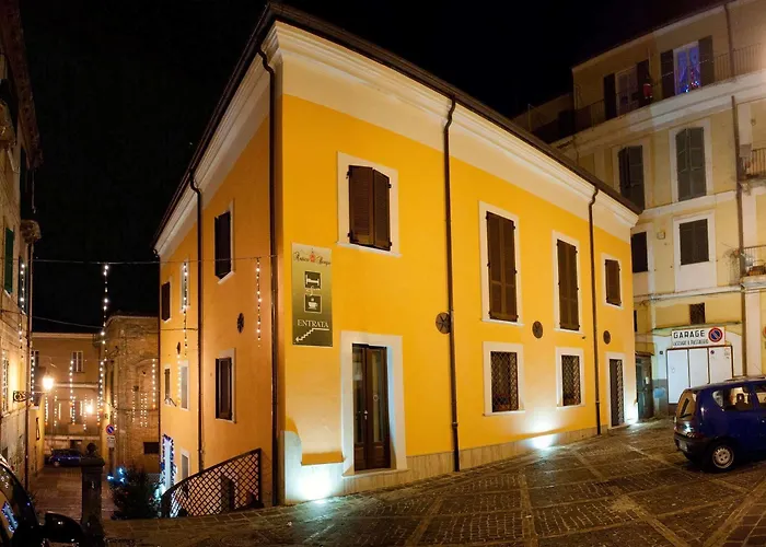 Antico Borgo Bed & Breakfast 4*