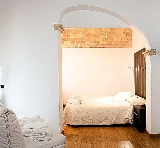 Bed & Breakfast Antico Borgo